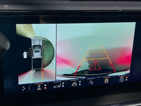 New 2026 GMC Sierra 3500 Denali w/ Denali Reserve Package image 11