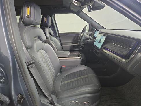 Used 2022 Rivian R1S Launch Edition Quad AWD/4WD image 24