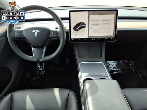 Used 2023 Tesla Model Y Long Range image 12