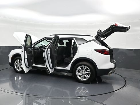 Used 2020 Chevrolet Blazer LT image 37