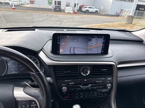Used 2022 Lexus RX 450hL Luxury image 18