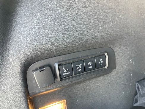 Used 2014 Ford Explorer Limited w/ Equipment Group 302A AWD/4WD image 12