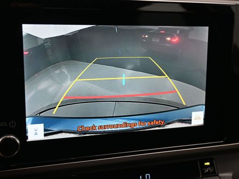 Certified 2025 Toyota Camry LE image 13