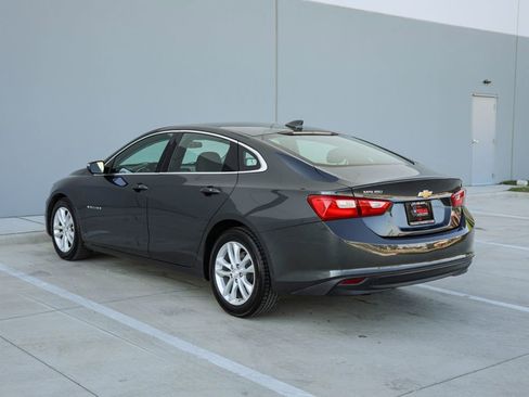 Used 2018 Chevrolet Malibu LT image 5