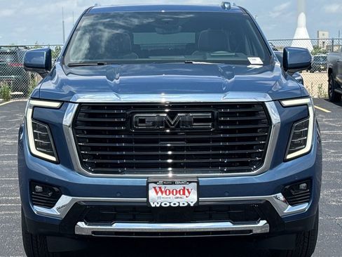 New 2026 GMC Yukon XL Elevation w/ Elevation Premium Package AWD/4WD image 4