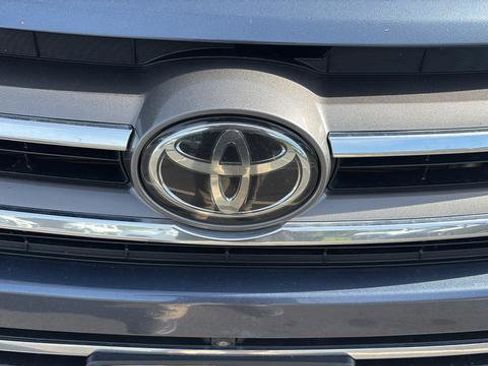 Used 2018 Toyota Highlander Limited Platinum AWD/4WD image 29