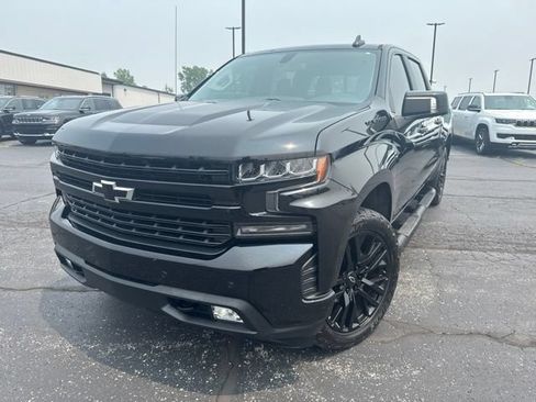 Used 2020 Chevrolet Silverado 1500 RST w/ Rally Edition AWD/4WD image 2