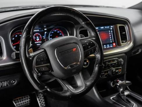 Used 2019 Dodge Charger R/T w/ Plus Group RWD image 23