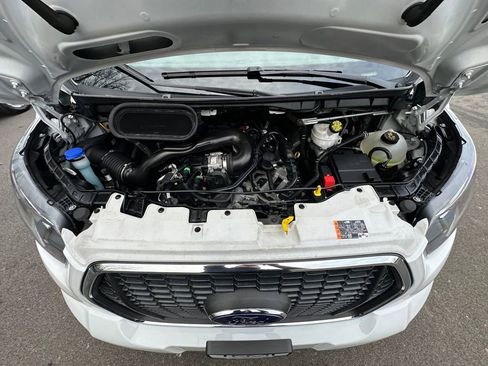 Used 2024 Ford Transit 350 XLT image 10