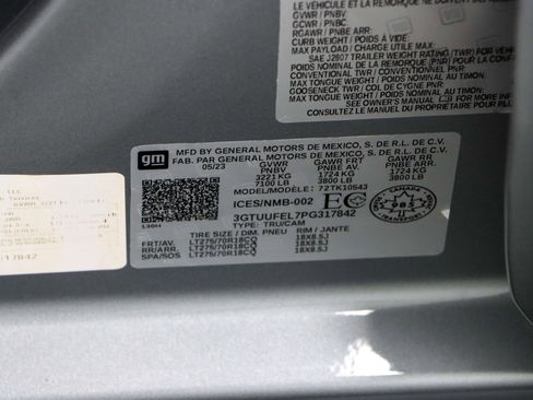 Used 2023 GMC Sierra 1500 AT4X image 37