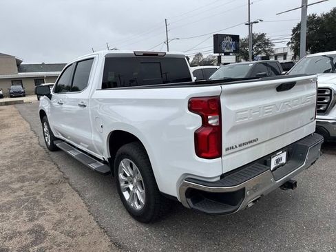 Used 2024 Chevrolet Silverado 1500 LTZ w/ LTZ Premium Package image 9