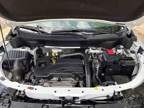 Used 2025 Chevrolet Equinox LT image 33