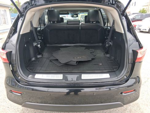 Used 2013 INFINITI JX35 AWD w/ Premium Pkg image 9