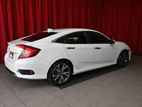 Used 2020 Honda Civic Touring image 8