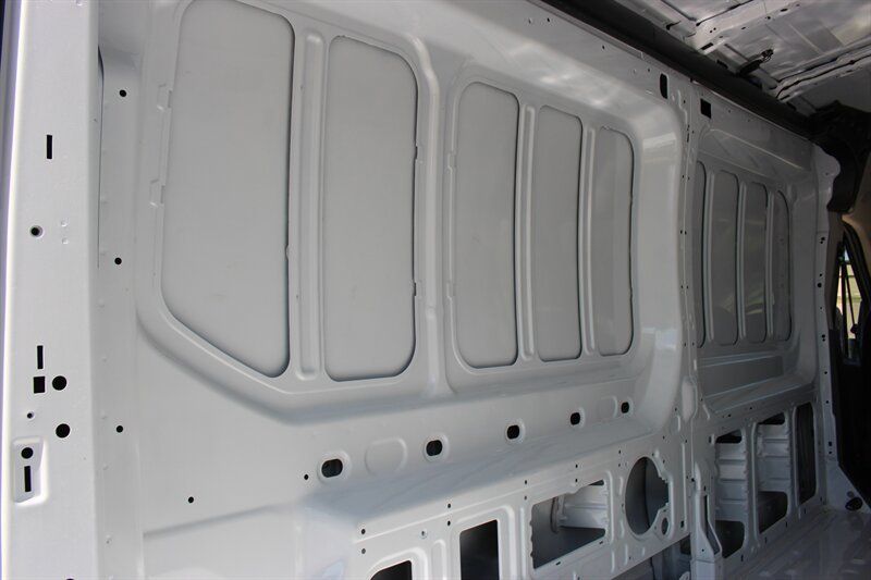 Used 2026 Ford Transit 250 148 Medium Roof RWD image 12