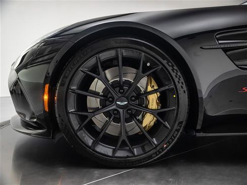 New 2026 Aston Martin V8 Vantage S RWD image 4