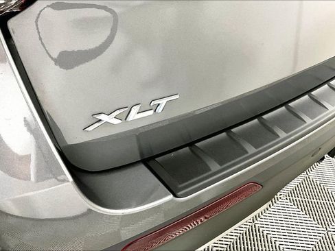 Used 2023 Ford Explorer XLT w/ Equipment Group 202A image 14