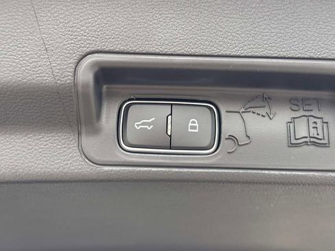 New 2026 Ford Explorer Active w/ Active Comfort Package RWD image 13