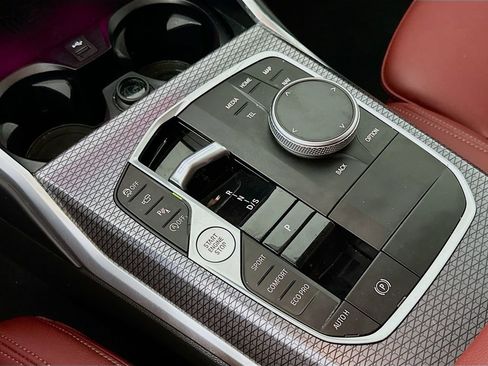 Used 2025 BMW M340i xDrive image 21