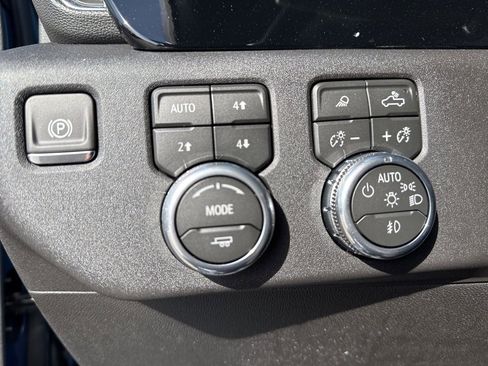 New 2026 GMC Sierra 1500 Elevation w/ Elevation Premium Package image 20