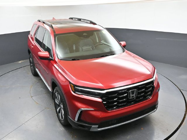 Used 2023 Honda Pilot Elite image 43