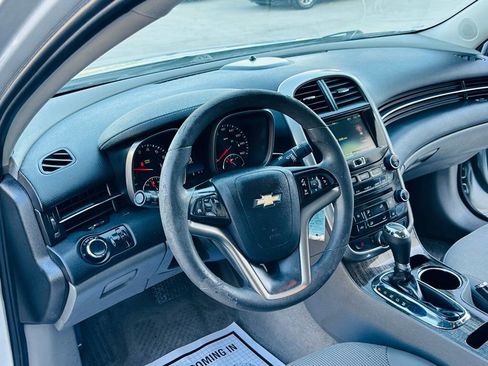Used 2016 Chevrolet Malibu LT image 13