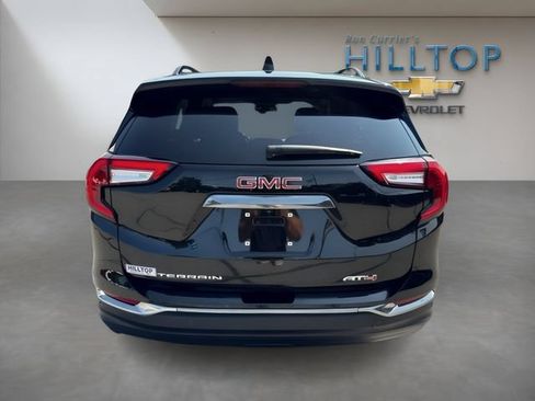 Used 2024 GMC Terrain AT4 AWD/4WD image 6