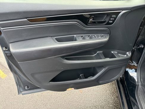 Used 2021 Honda Odyssey Touring image 18