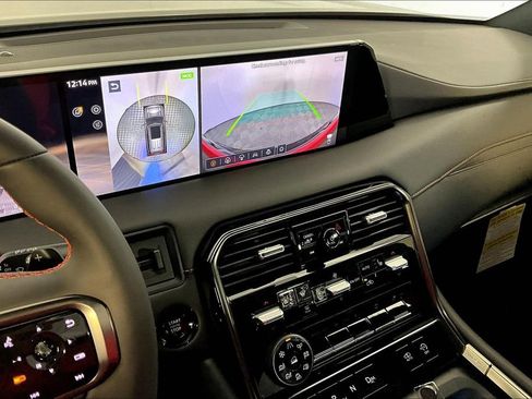 New 2026 Nissan Armada PRO-4X w/ Captain's Chari Seat Package image 11