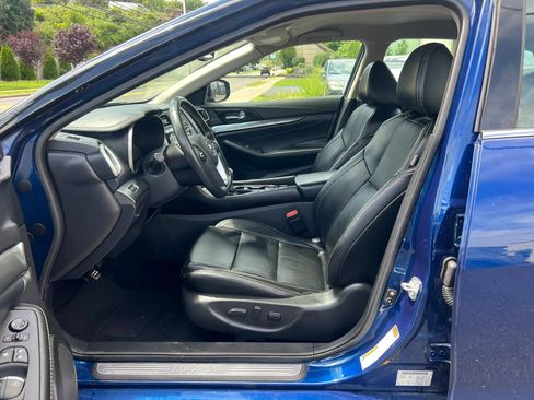 Used 2021 Nissan Maxima 3.5 SV w/ Floor Mat Group FWD image 26