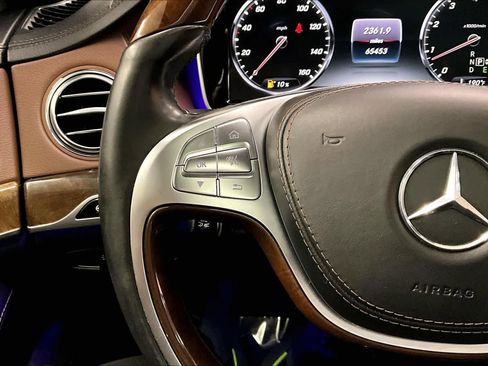 Used 2017 Mercedes-Benz S 550 4MATIC Sedan image 24