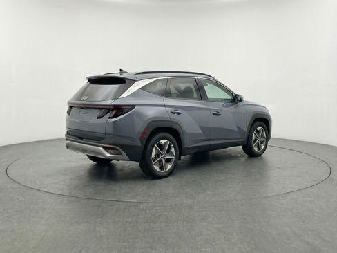 Used 2025 Hyundai Tucson SEL image 9