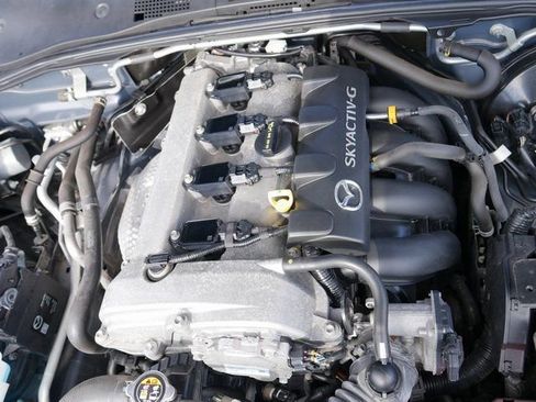 Used 2021 MAZDA MX-5 Miata RF Grand Touring image 8