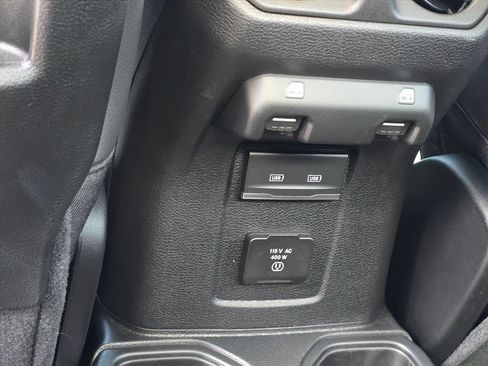 New 2026 Jeep Gladiator Sport image 7