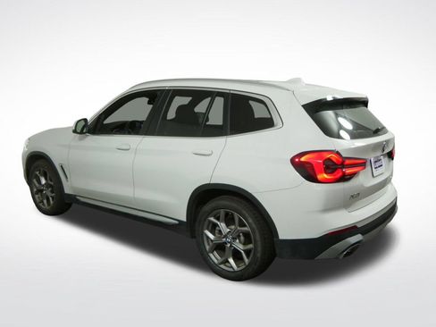 Used 2024 BMW X3 xDrive30i w/ Premium Essential Package AWD/4WD image 6