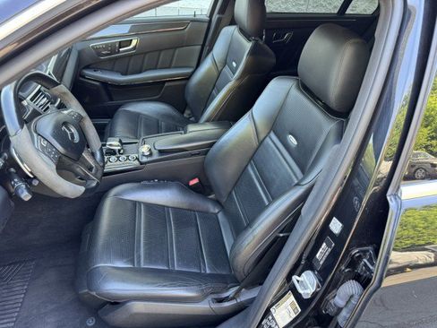 Used 2012 Mercedes-Benz E 63 AMG Sedan image 7