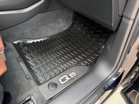 Used 2020 Audi Q5 2.0T Premium Plus w/ Premium Plus Package image 28