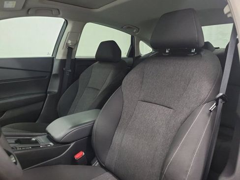 Used 2025 Honda Accord SE image 19