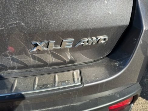 Used 2015 Toyota Highlander XLE image 43