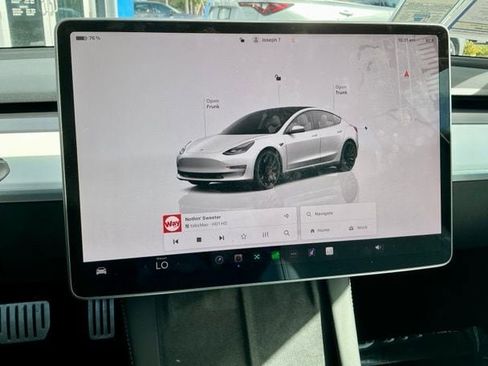 Used 2023 Tesla Model 3 Performance image 22