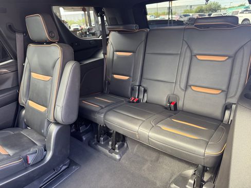 Used 2021 GMC Yukon AT4 w/ AT4 Premium Package AWD/4WD image 30