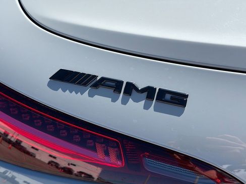 Used 2022 Mercedes-Benz SL 63 AMG 4MATIC image 52