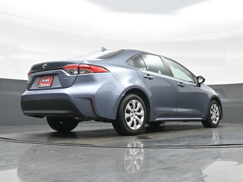 Used 2024 Toyota Corolla LE FWD image 30