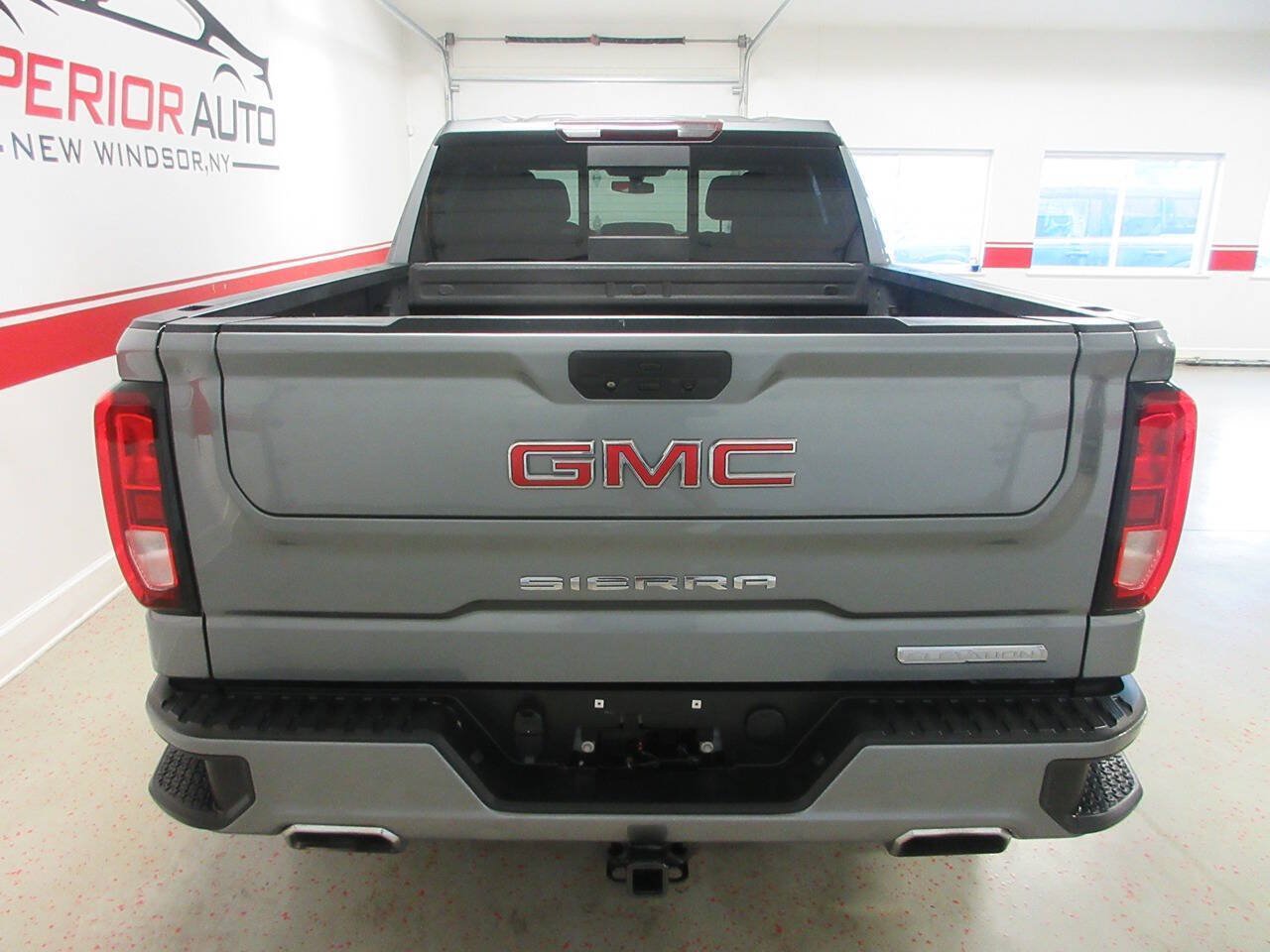 Used 2020 GMC Sierra 1500 Elevation w/ Elevation Value Package AWD/4WD image 13