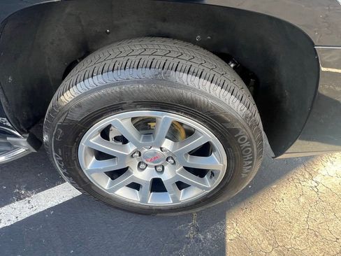 Used 2015 GMC Yukon Denali w/ Touring Package image 10