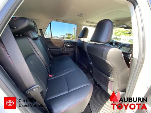 Certified 2024 Toyota 4Runner TRD Off-Road Premium w/ Moonroof Package AWD/4WD image 21