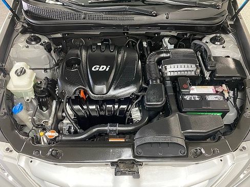 Used 2012 Hyundai Sonata GLS image 15