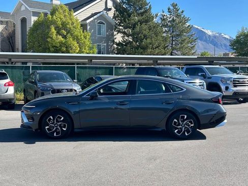 Used 2025 Hyundai Sonata SEL FWD image 7