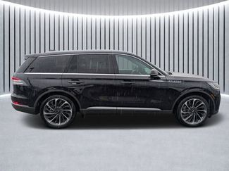 New 2026 Lincoln Aviator Reserve w/ Luxury Package video 2