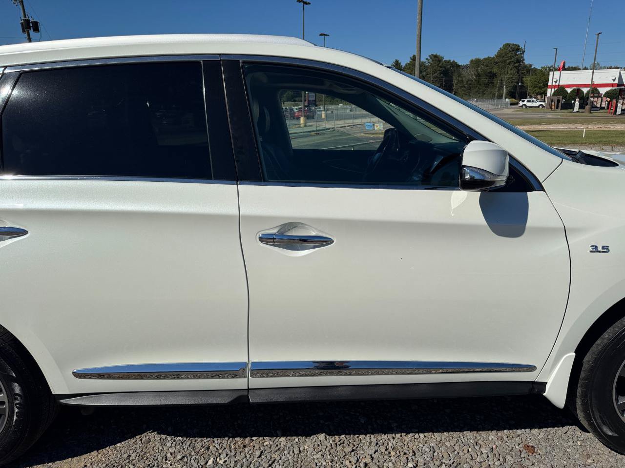 Used 2020 INFINITI QX60 Luxe w/ Essential Package AWD/4WD image 8